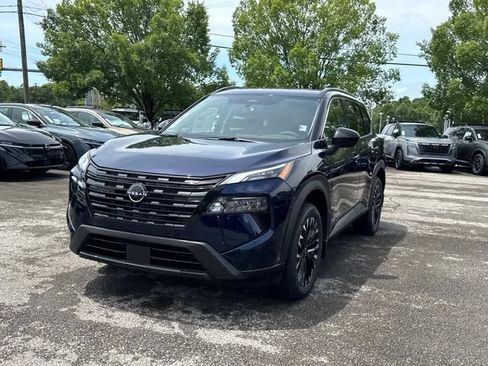 New 2026 Nissan Rogue Dark Armor FWD image 8