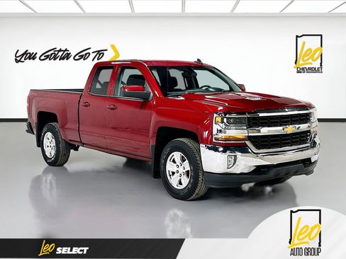 Used 2018 Chevrolet Silverado 1500 LT w/ All Star Edition image 3