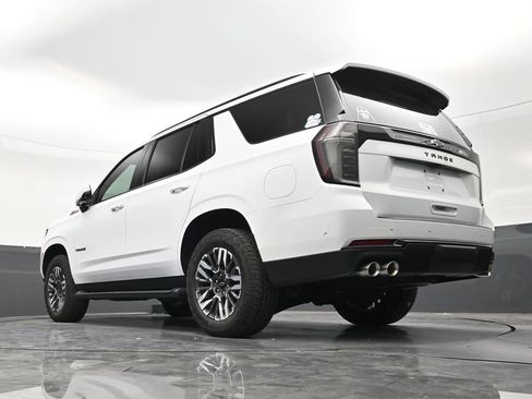 Used 2026 Chevrolet Tahoe Z71 w/ Comfort Package AWD/4WD image 21