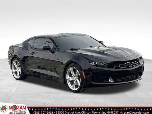 Certified 2023 Chevrolet Camaro LT w/ RS Package image 8