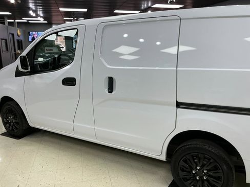 Used 2021 Nissan NV200 SV w/ Back Door Glass Package FWD image 28