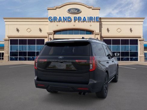 New 2025 Ford Expedition Platinum w/ Stealth Performance Package image 8