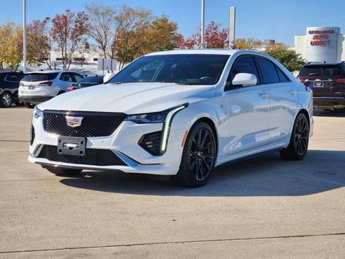 Used 2022 Cadillac CT4 Sport w/ Technology Package image 11