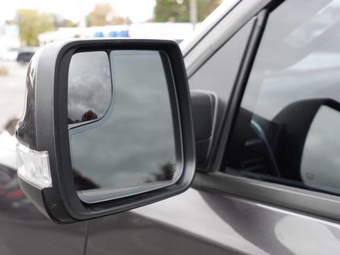 Used 2022 RAM 1500 Big Horn image 13