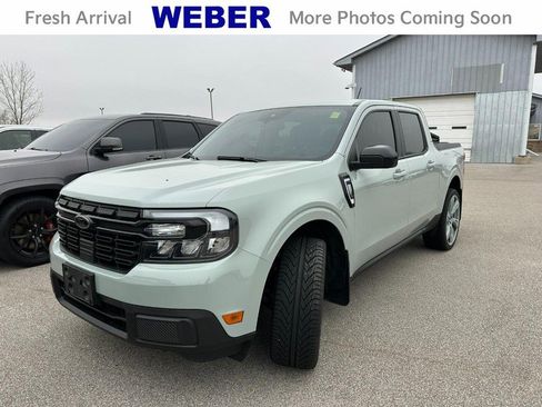 Used 2024 Ford Maverick Lariat w/ Black Appearance Package image 1