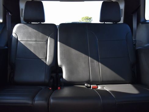 Used 2020 Chevrolet Traverse RS image 9