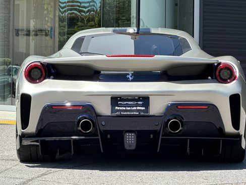 Used 2019 Ferrari 488 Pista Coupe RWD image 7
