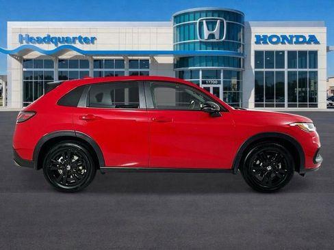 New 2026 Honda HR-V Sport image 2