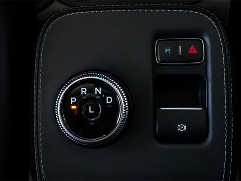 Used 2022 Ford Mustang Mach-E Premium image 35