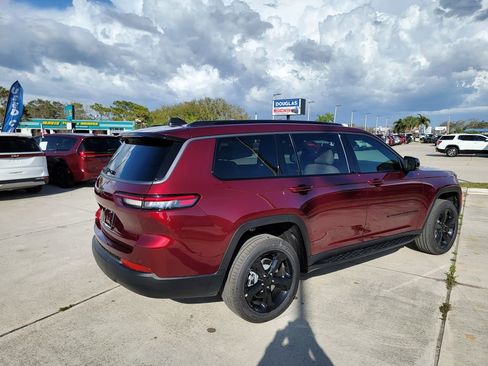 New 2026 Jeep Grand Cherokee L Limited image 5