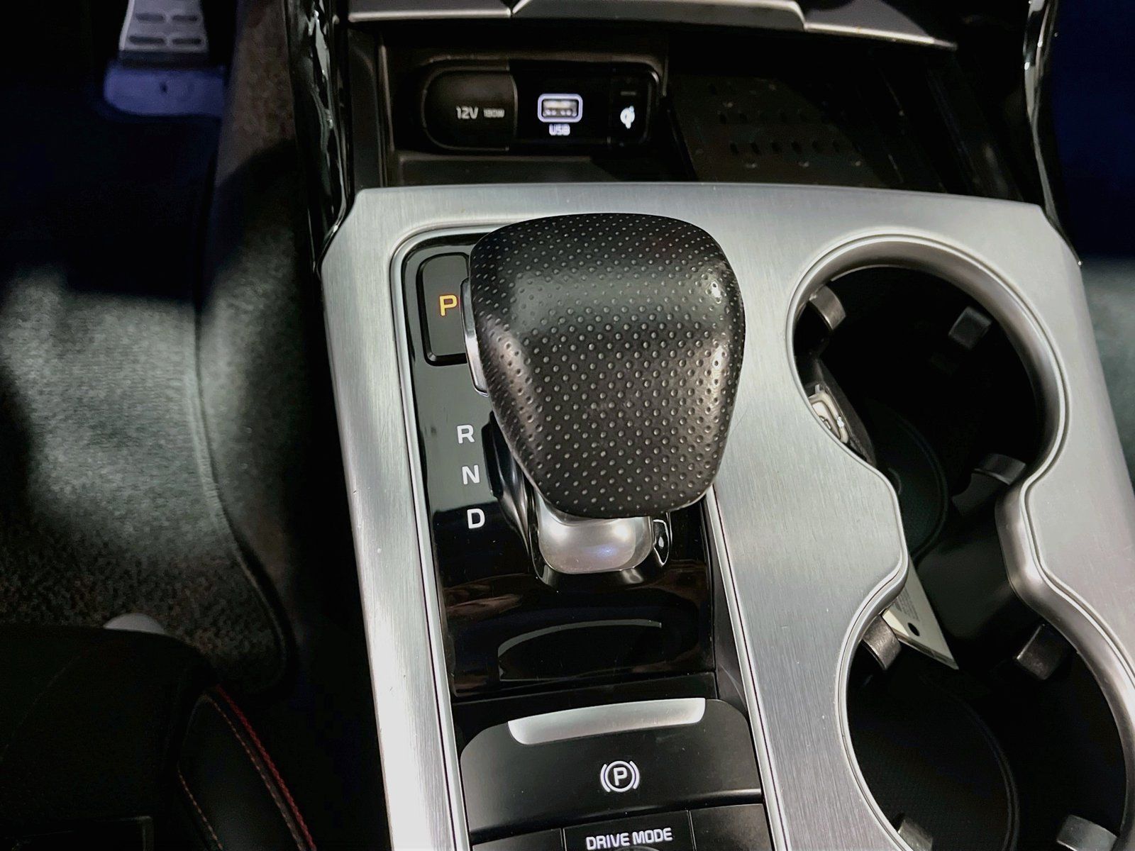 Used 2023 Kia Stinger GT2 AWD/4WD image 17
