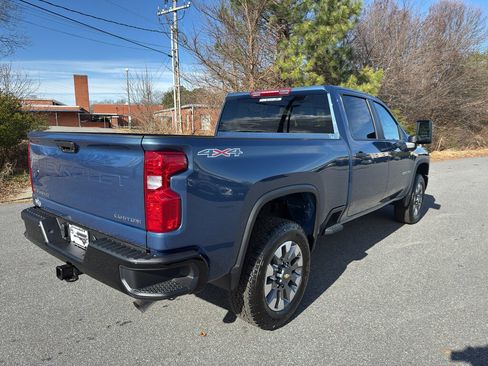 New 2026 Chevrolet Silverado 2500 Custom image 5