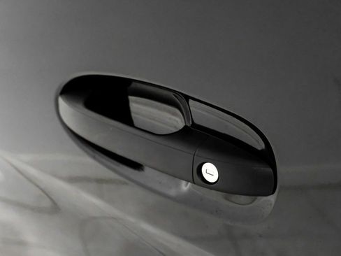 Used 2024 Mercedes-Benz Sprinter 3500 image 32