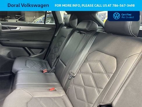 Certified 2024 Volkswagen Atlas Cross Sport SE w/ Panoramic Sunroof Package image 22