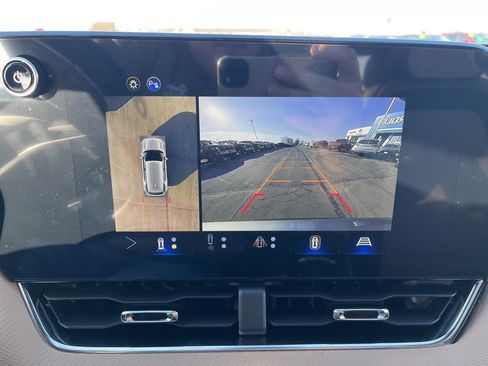 New 2026 Chevrolet Equinox ACTIV w/ Convenience Package III image 19