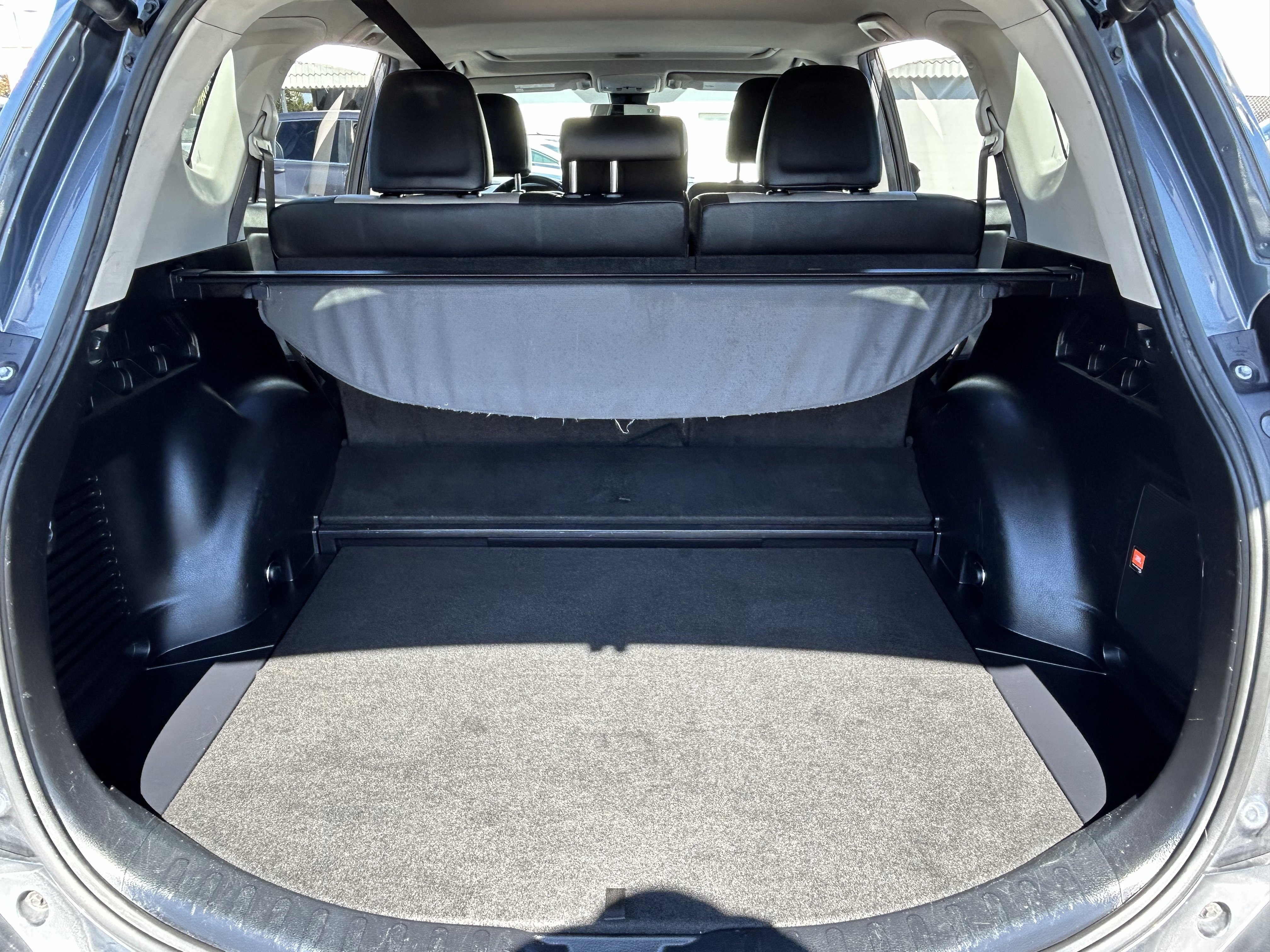 Used 2016 Toyota RAV4 Limited w/ Advanced Technology Package AWD/4WD image 13