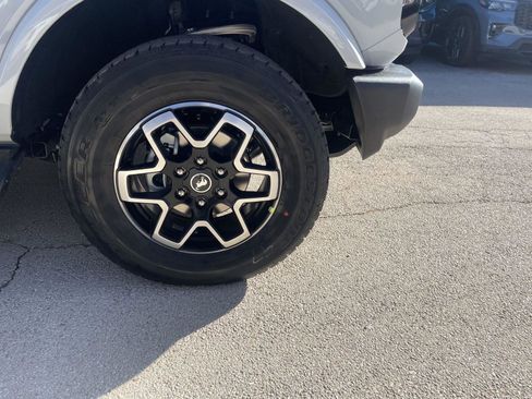 New 2026 Ford Bronco Outer Banks image 34