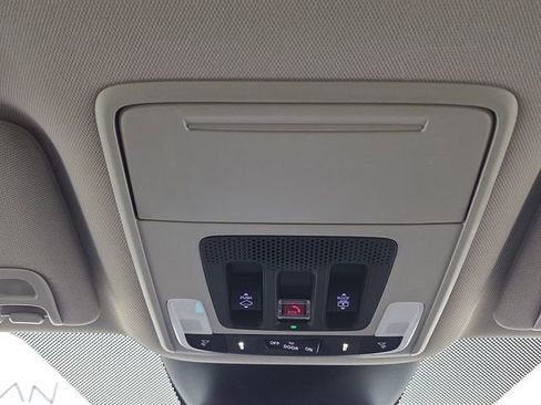 New 2026 Honda Pilot Touring image 36