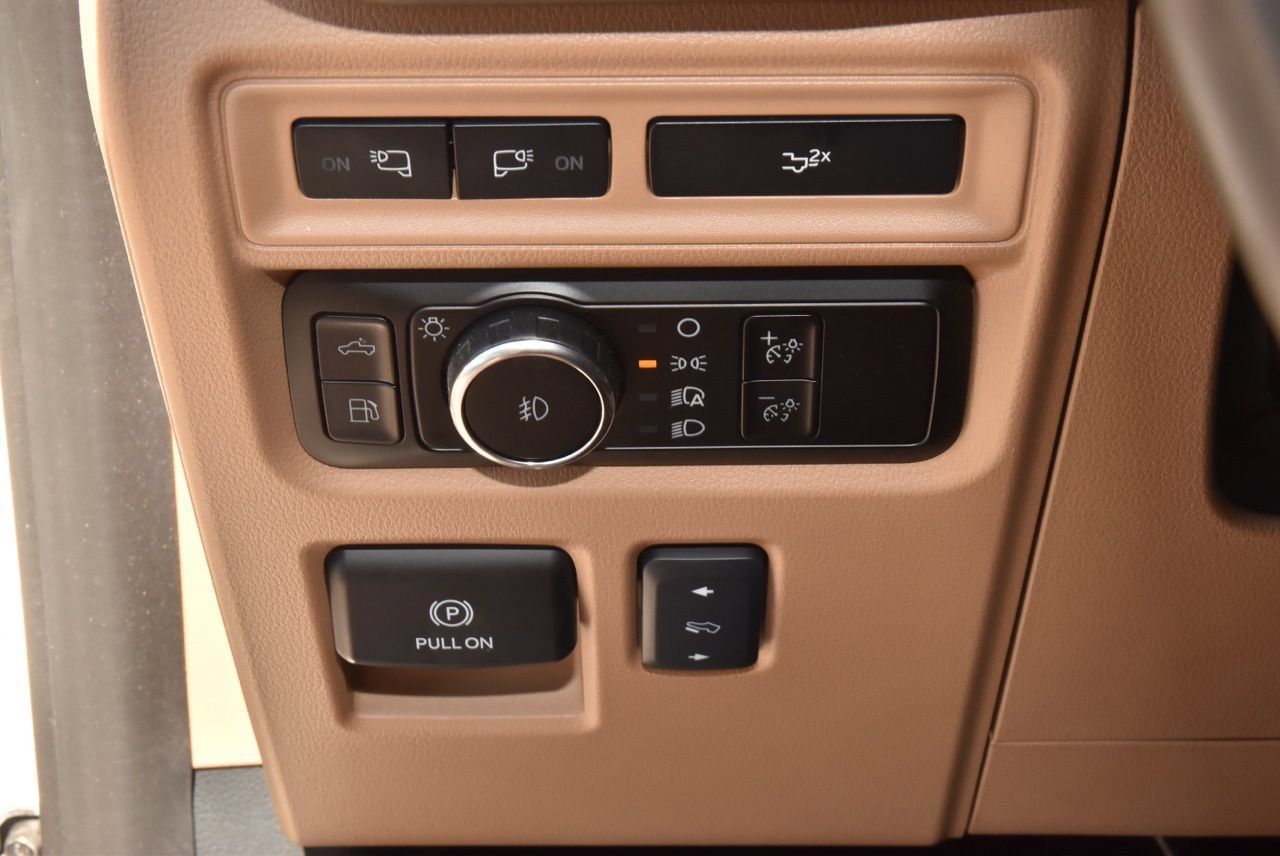 Used 2023 Ford F150 Lariat w/ Equipment Group 502A High RWD image 32
