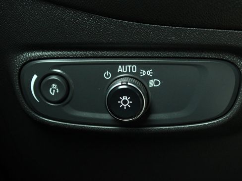 Used 2022 Chevrolet Equinox LT AWD/4WD image 22