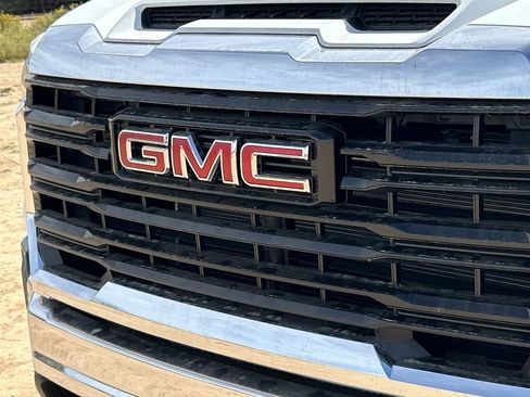 New 2026 GMC Sierra 3500 Pro w/ Convenience Package RWD image 30
