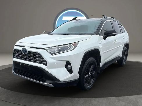 Used 2019 Toyota RAV4 XSE AWD/4WD image 21
