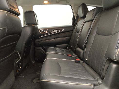 Used 2018 INFINITI QX60 FWD w/ Deluxe Technology Package image 18