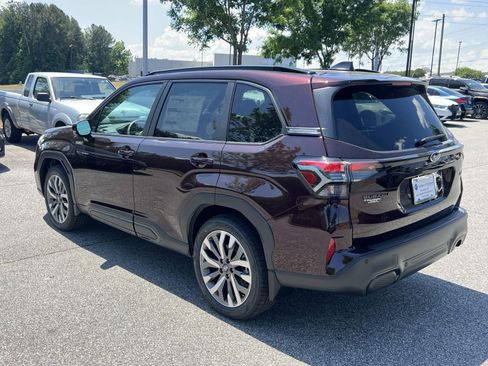 New 2026 Subaru Forester Touring AWD/4WD image 5