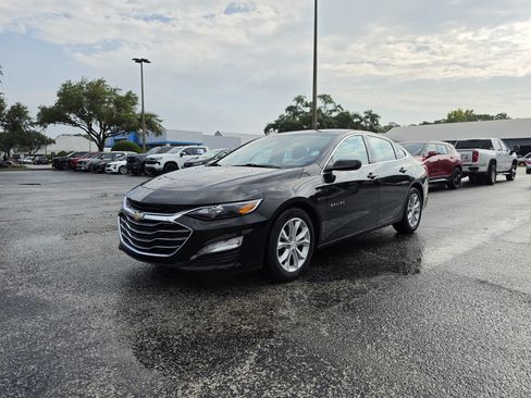 Used 2023 Chevrolet Malibu LT FWD image 11