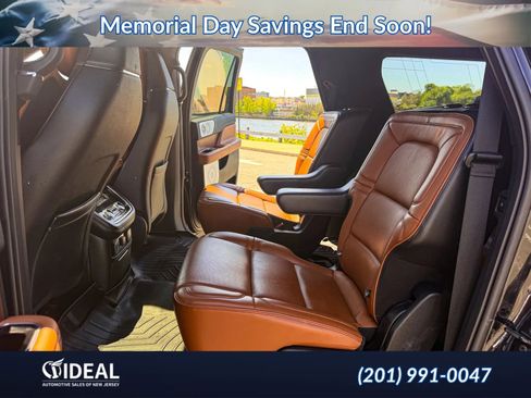 Used 2019 Lincoln Navigator L Reserve w/ Cargo Package AWD/4WD image 23