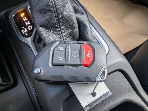 New 2026 Jeep Gladiator Sport AWD/4WD image 21