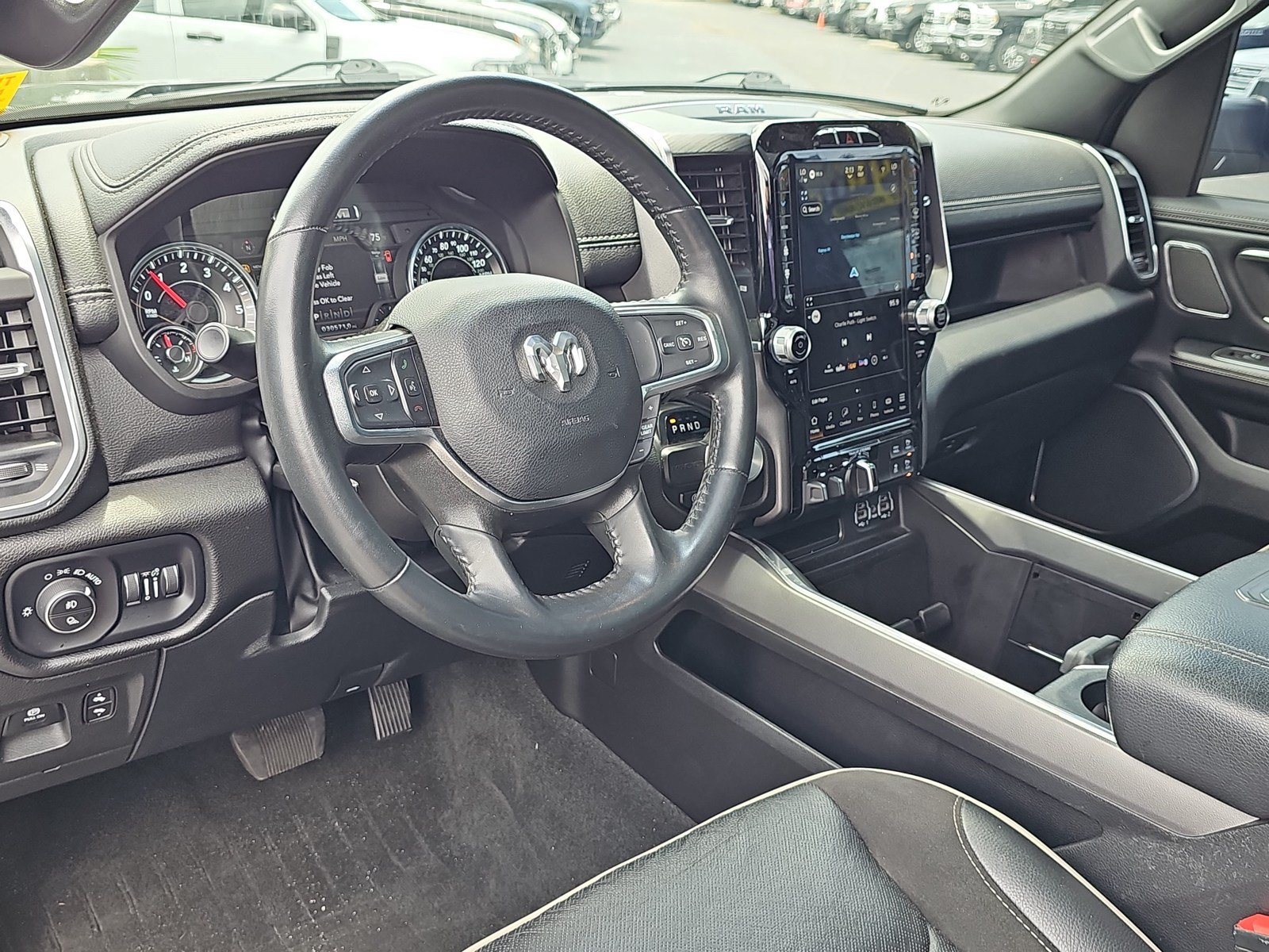Used 2023 RAM 1500 Laramie RWD image 15
