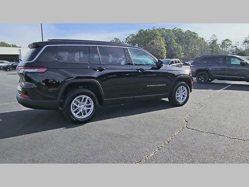 New 2026 Jeep Grand Cherokee L 4WD image 33