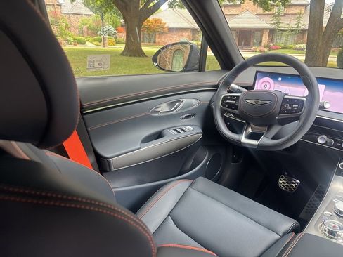 New 2026 Genesis GV70 3.5T Sport Advanced image 28