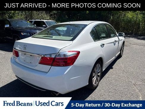Used 2015 Honda Accord EX-L image 9