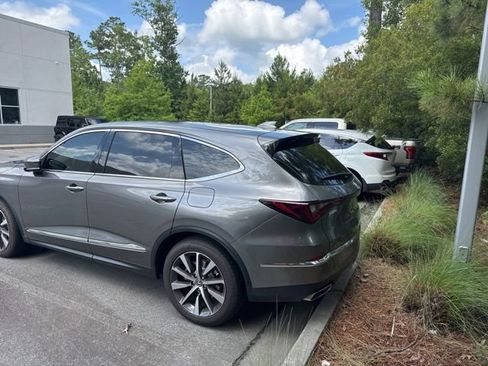 Certified 2026 Acura MDX FWD w/ Technology Package image 3