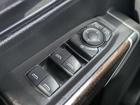 Used 2021 Chevrolet Silverado 1500 LT RWD image 23
