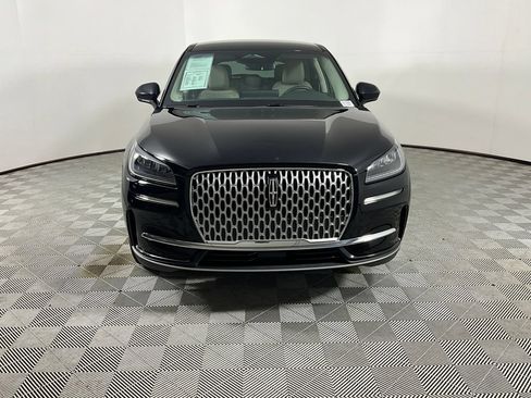 Certified 2024 Lincoln Corsair AWD image 8