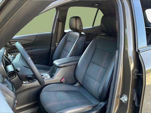 Used 2023 Chevrolet Equinox RS image 15