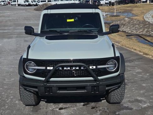 Used 2023 Ford Bronco Wildtrak AWD/4WD image 14