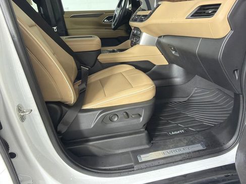 Used 2024 Chevrolet Tahoe Premier image 13