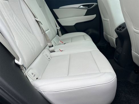 New 2025 Buick Envision Avenir image 16