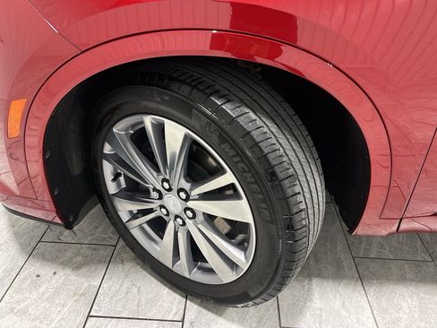 Used 2024 Cadillac XT6 Premium Luxury w/ Technology Package image 37