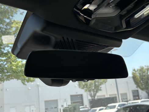 Used 2025 BMW X3 xDrive30i w/ Premium Package image 30