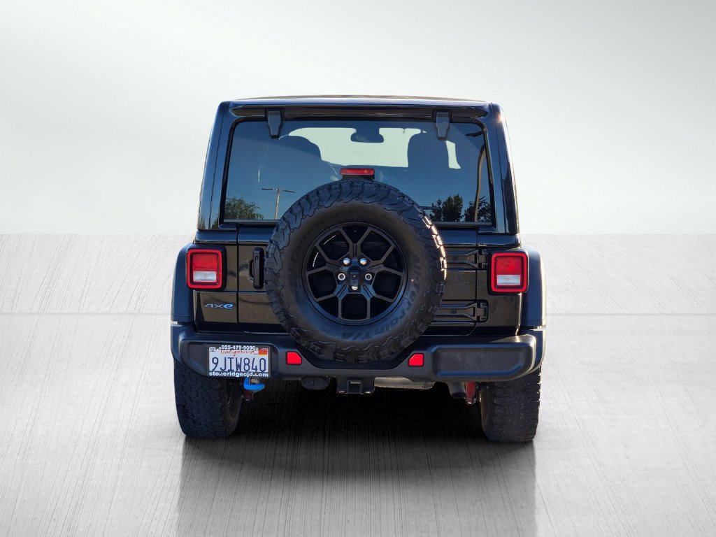 Used 2024 Jeep Wrangler Unlimited AWD/4WD image 5