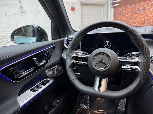 New 2026 Mercedes-Benz GLC 300 GLC 300 image 13