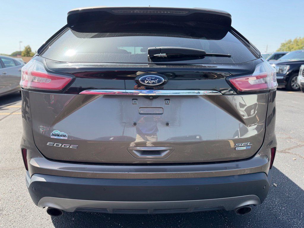 Used 2019 Ford Edge SEL w/ Equipment Group 201A AWD/4WD image 6