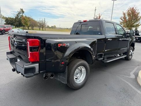 Used 2024 Ford F350 Lariat w/ Chrome Package image 6