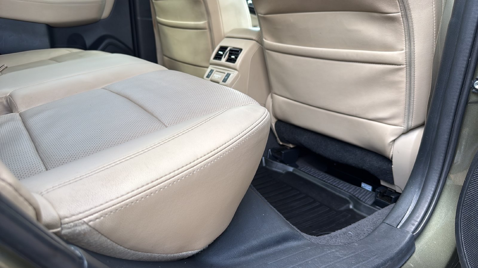 Used 2018 Subaru Outback 2.5i Limited AWD/4WD image 26