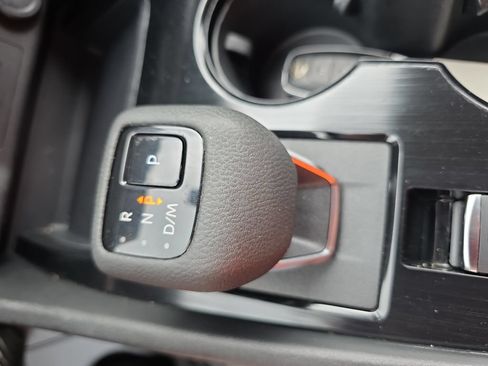 Used 2023 Nissan Rogue S AWD/4WD image 20